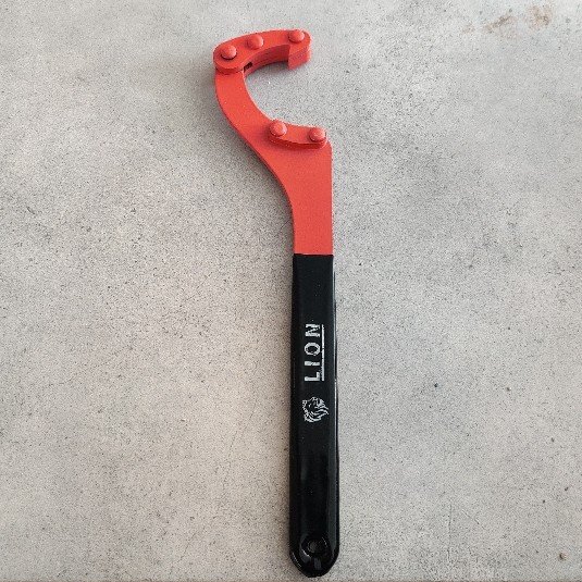 1" BORU ANAHTARI KAPLİN ASLAN